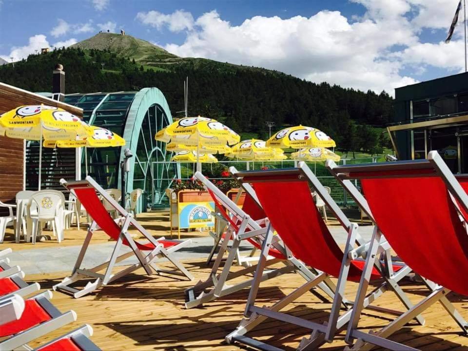 46 Vale C'E' Al Villaggio Olimpico Di Colle Sestriere Exteriér fotografie